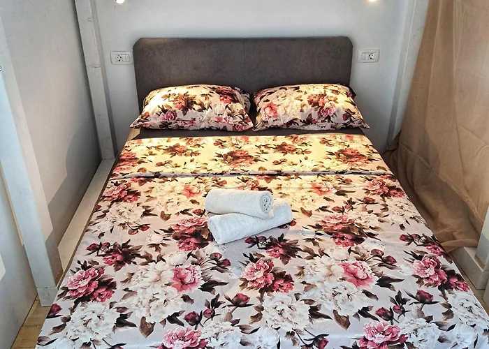 House Salty Kisses Murter