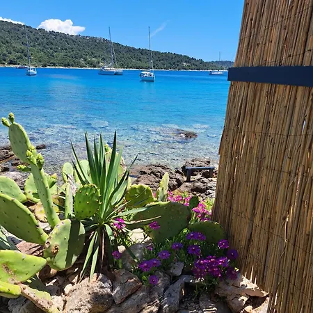 House Salty Kisses Casa vacanze Murter